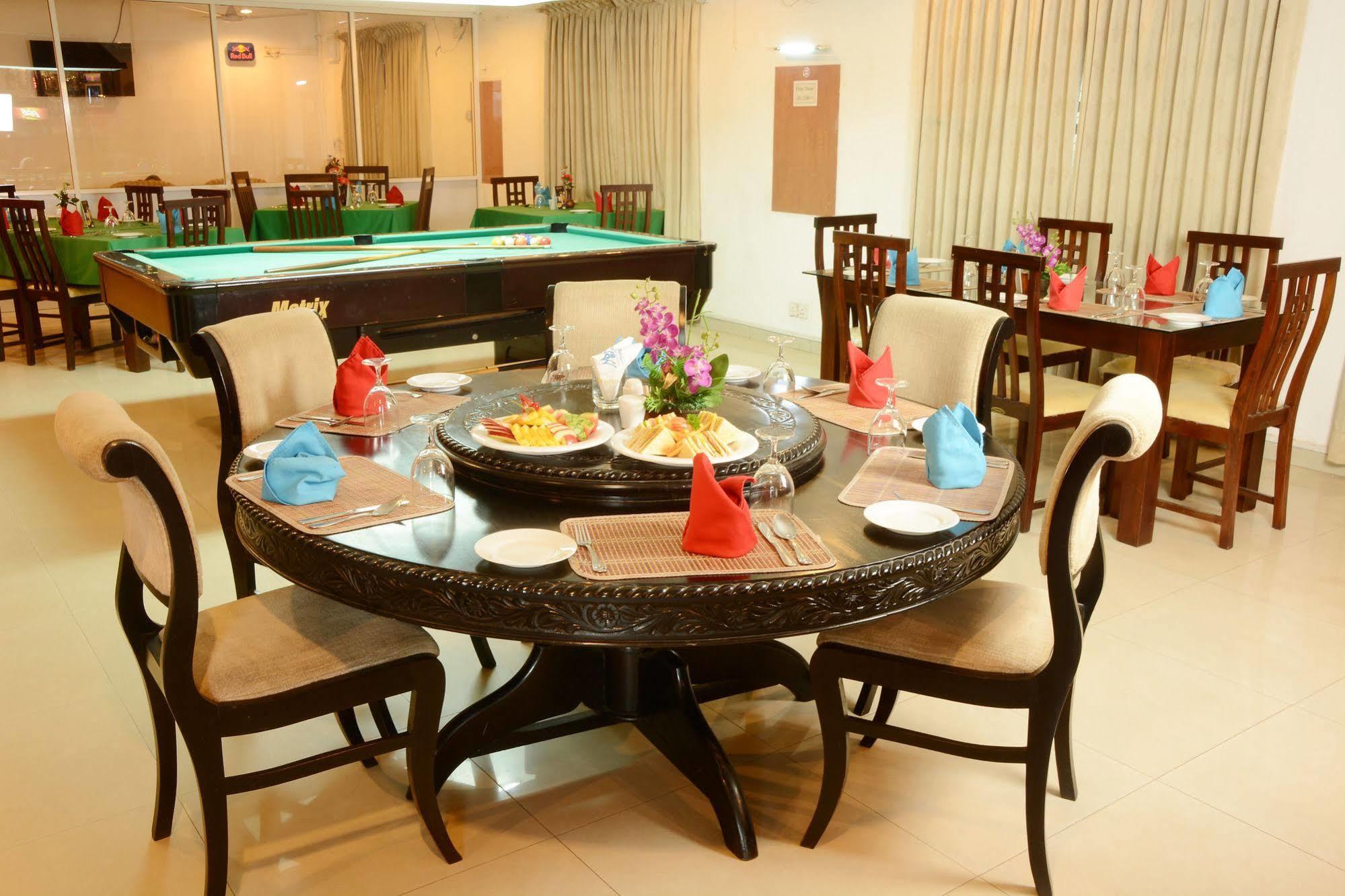 Mount Breeze Hotel Dehiwala-Mount Lavinia Εξωτερικό φωτογραφία